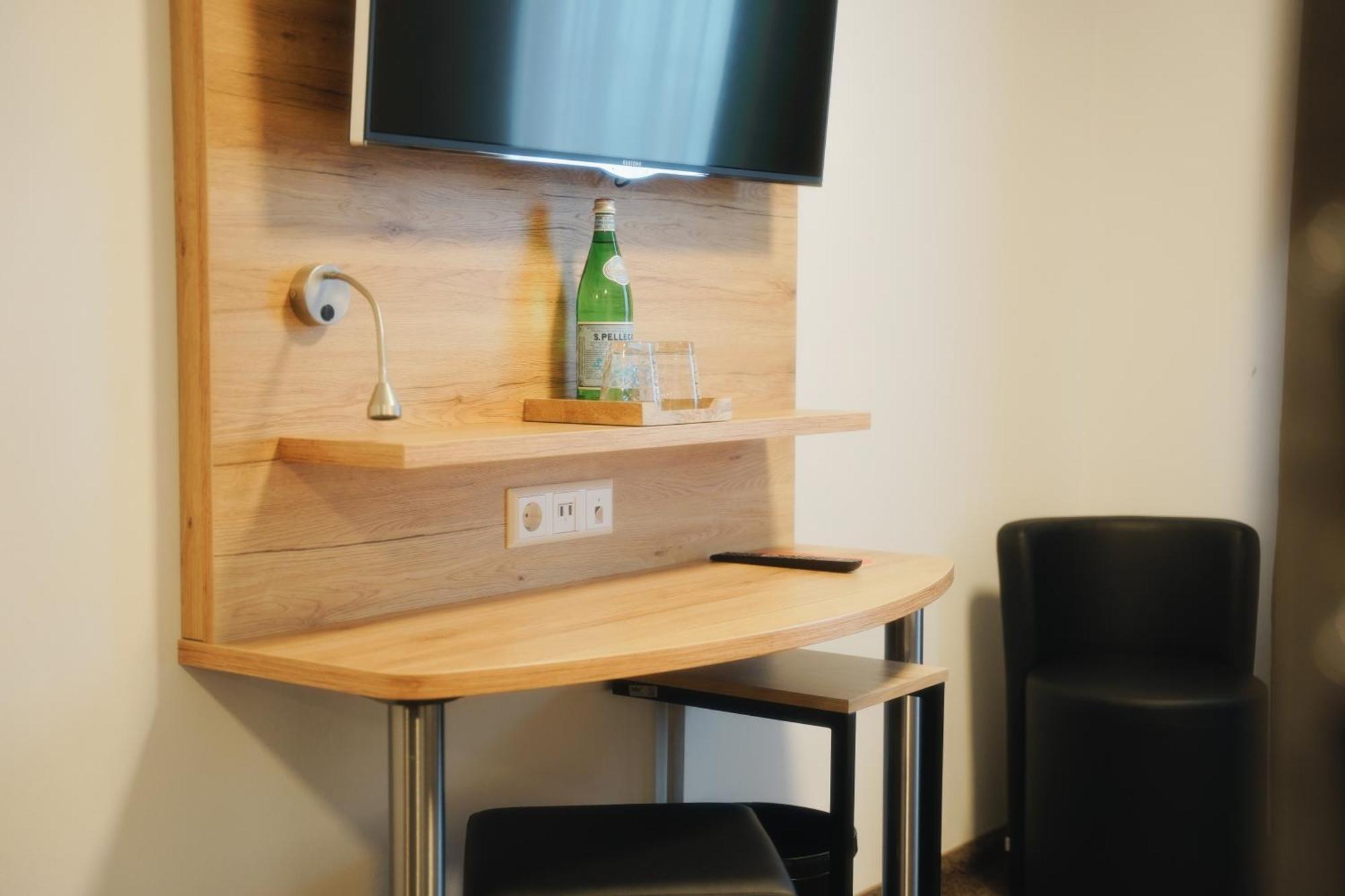 Outlet Hotel Metzingen  Kültér fotó